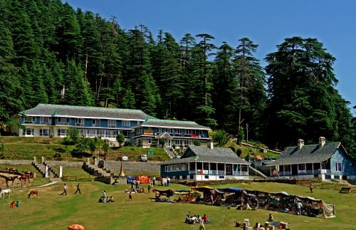 himachal pradesh tourism hotel khajjiar