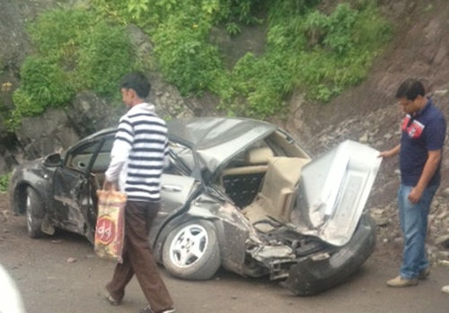 car accident in parwanoo