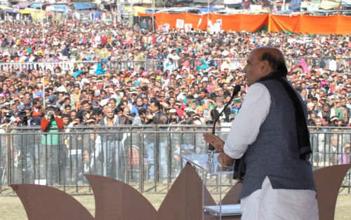 Rajnath Singh addressing parivartan rally