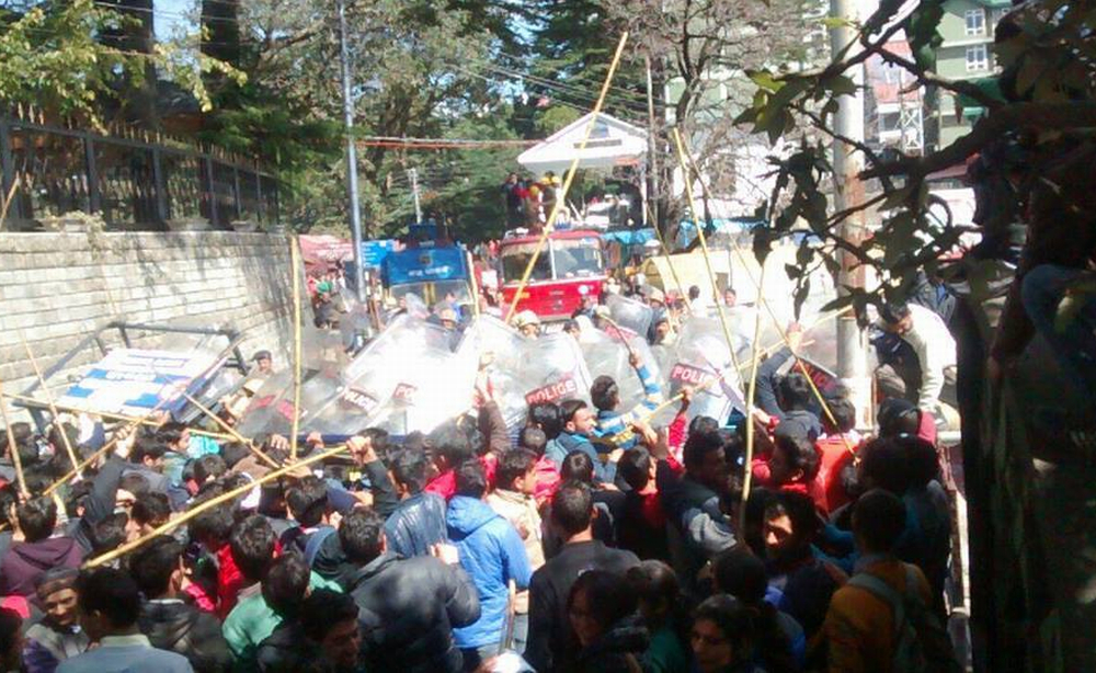 SFI Shimla Police clash