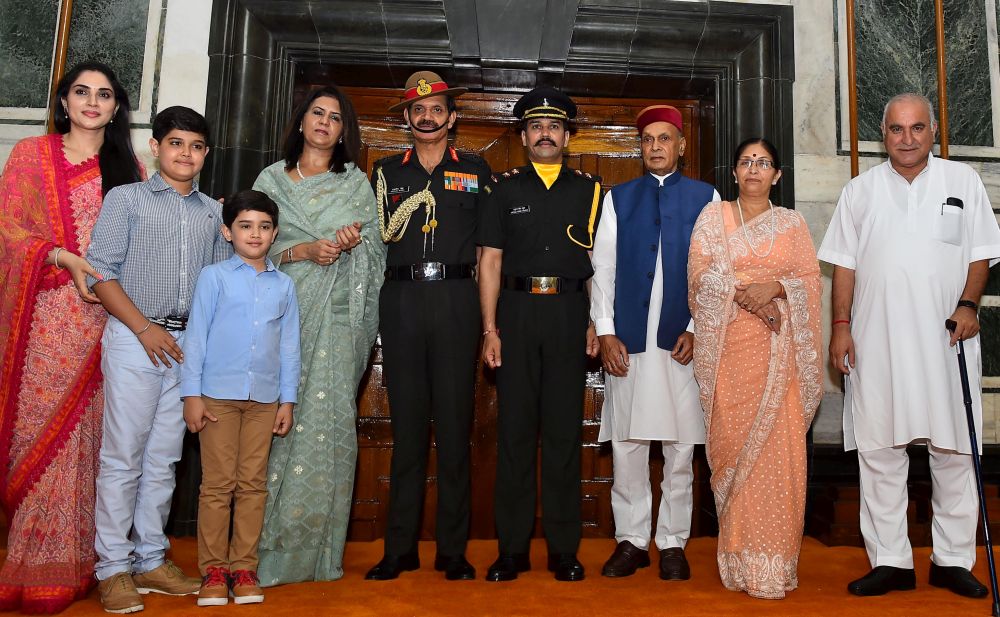 Anurag Thakur with family members. 