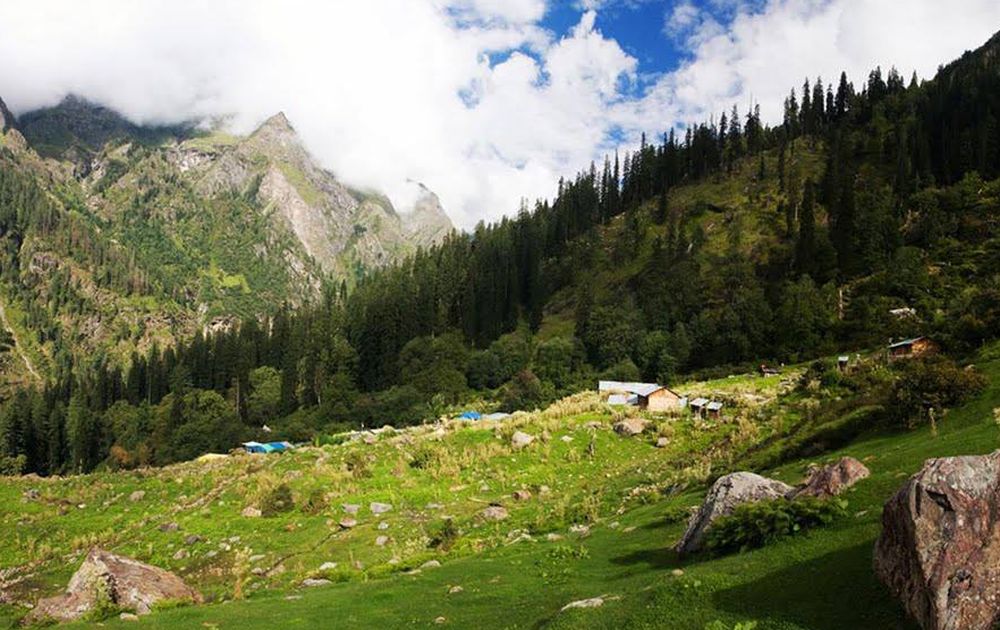 Kheerganga Trek - Best Treks in Himachal