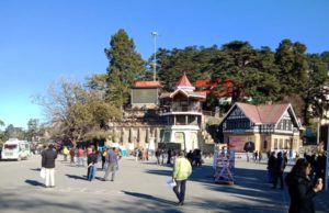 Tourist too Mindful of Night Curfew