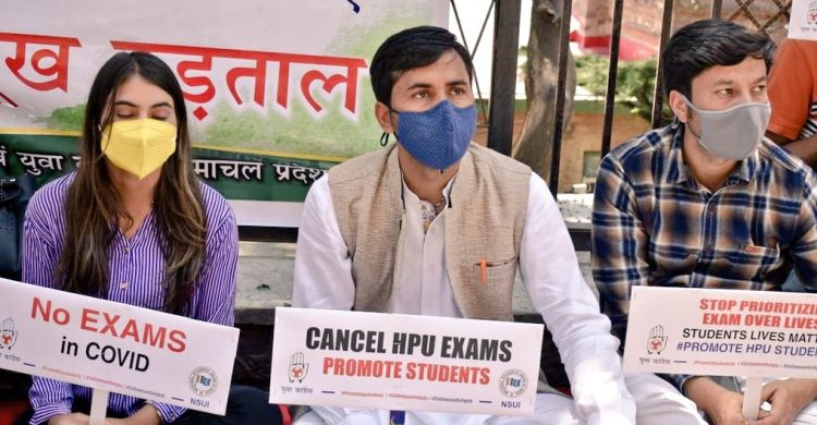 Youth Congress, NSUI threaten to hold hunger strike demanding promotion of College students