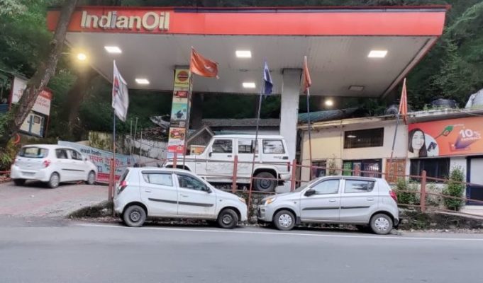 ‘Public Being Made Guinea Pigs’: Congress Demands Ban on E20 Fuel Until Trial Results Are Made Public