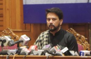 ‘Opportunist Hindu Raul Vinci’, Anurag jibe at Congress leader