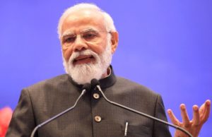 PM Modi announces to takes back three farm laws