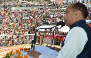 Himachal CM objects to Kejriwal’s ‘Lootera’ remark