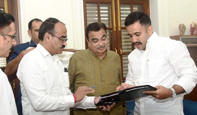 Gadkari Gives In-Principle Nod to ₹25.11 Crore for NH-305 Upgrade, Jalori Tunnel Proposal to Be Fast-Tracked