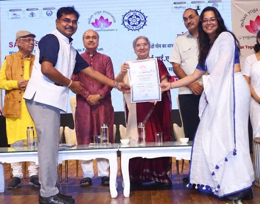 Shoolini University’s Yogananda School of Spirituality and Happiness Recognised as IYA Associate Centre